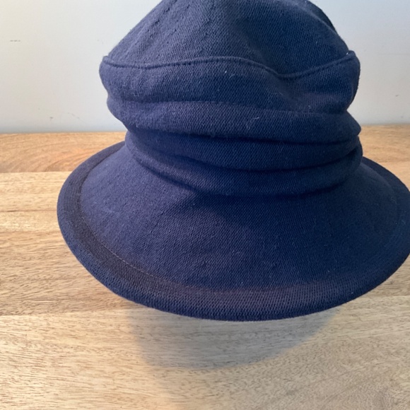Barney’s Newyork women’s bucket hat main image 7